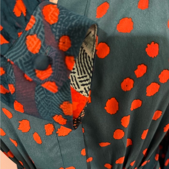 Quintessential Autumn - Diane Von Furstenberg Long Sleeve Shirt Dress - Picture 8 of 14